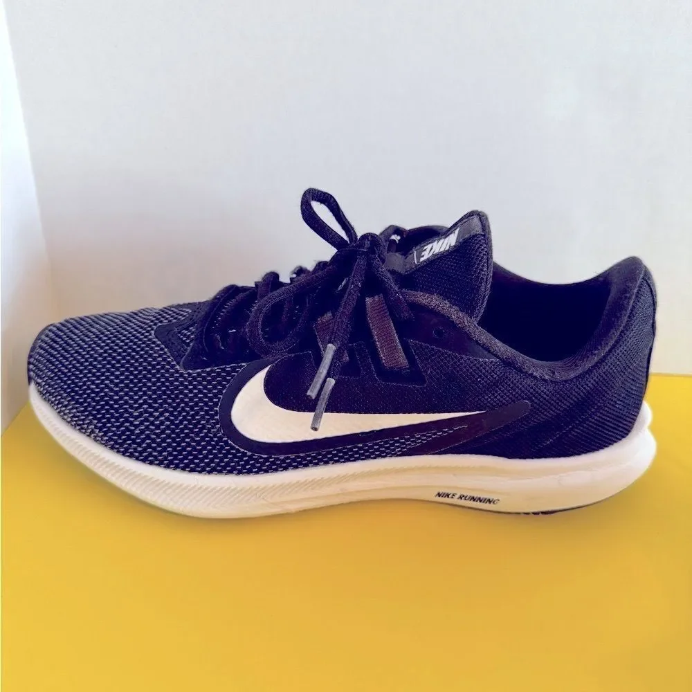 Nike Downshifter 9 Running Training Sneakers Women Size US 8